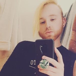 Meet your Posher, Justin